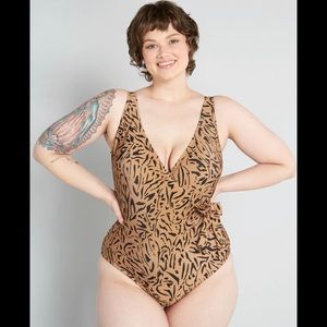 NWOT ModCloth Leopard Bonita One-Piece Swimsuit - 1X
